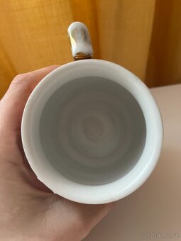 Starý hrnek - kafáč 3 ks; motivy - koně, krávy, jelen, srny - 3