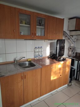 Chata 1+kk se zahradou 700m2 v  Brně ve Staré Líšni. - 3