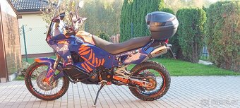 Jedinečná KTM 990 adventure - 3