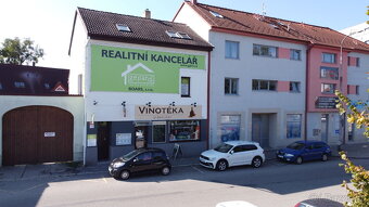 Rodinný dům s obchodními prostory, podnikání, širší centrum - 3