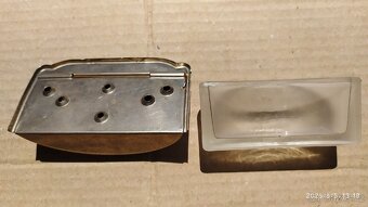 Skleněný popelník - 3