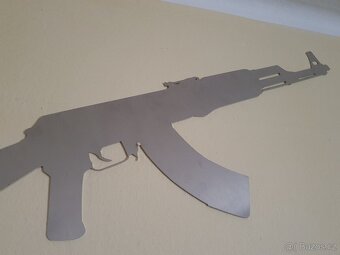 Dekorácia na stenu - Samopal AK-47 - 3