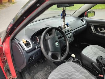 Škoda fabia 2 1.6  16v 77kw - 3