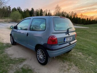 Renault Twingo 1.2 43kW Beach 2003 soft-top STK 4/2027 - 3