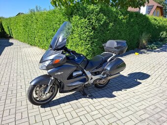 Honda Pan European - 3