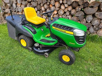 Zahradní traktor John Deere - 3