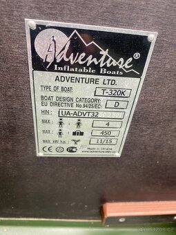 Člun Adventure T-320K - 3