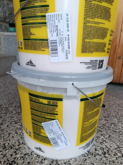 2x 25 kg silikonová omítka Weber 1,5 barva HN3E. Nepoužitá. - 3