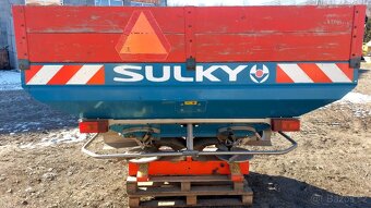 Rozmetadlo průmyslových hnojiv SULKY DPX 28 - 3