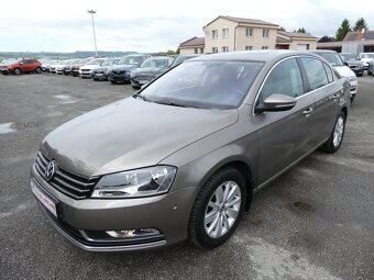 Volkswagen Passat 1.4 TSi 90kW serviska, 2x kola - 3