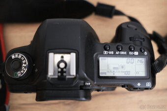 Canon 5D II - 3