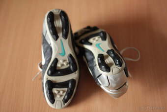 Dětské fotbalové kopačky Nike Totalissimo vel. 36.5 (EU) - 3