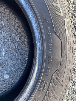 Sada pneu 195/65 R15 UNIROYAL 5,5-6,5mm - 3