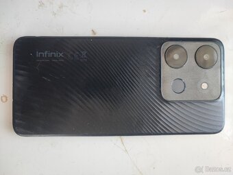 Infinix Smart 7 3GB/64GB černý - 3