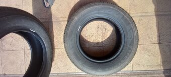 195/70/15C 104/102R - 3
