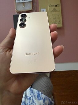 Samsung Galaxy S25 pink gold 512GB - 3