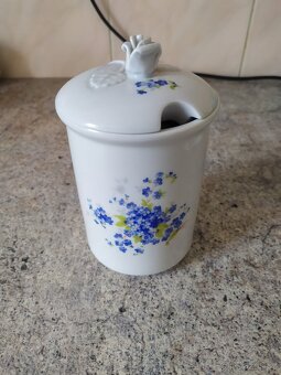 Prodám krásné porcelánové sošky - 3