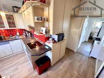 Rodinný dům (3 bytové jednotky) se zahradou 625 m² - Cheb - - 3