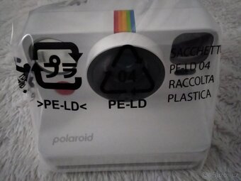 Fotoaparát Polaroid Now + Gen 3 + sada s filmem - 3