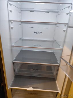 Lednice LG - 3