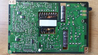 TV díly - UE32F4500AW - 3