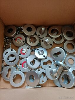 Kování na dveře - 3