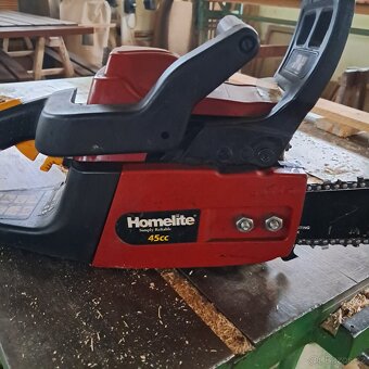 Motorová pila homelite - 3