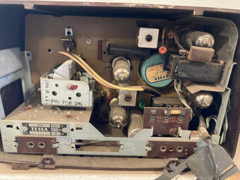 Rádio Tesla Sonatina 315A - 3