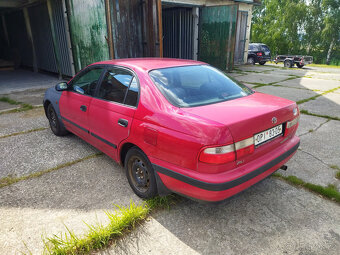 Carina e 1.6 16V - 3