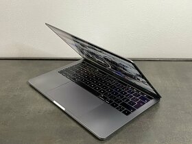 MacBook Pro 13" 2019 128GB / i5 / Space Gray - 3