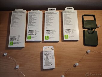 Samsung Galaxy Z Flip 4 originální pouzdra - 3
