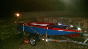 Loď sport 25 s přívěsem - 3