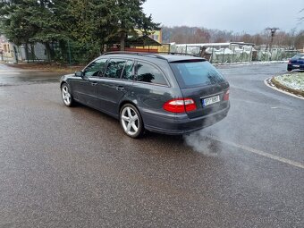 Mercedes E320i W211combi 7mist e320 V6 4x4, 4-matic - 3