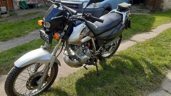 Hartford VR 125 - 3