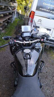 Yamaha Niken - 3