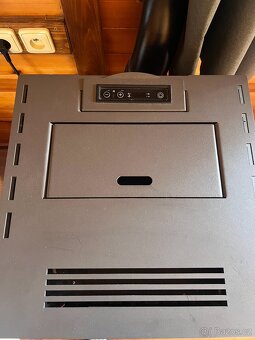 Peletová kamna Kalor Greta 8-BKA – málo používaná, 6,4 kW - 3