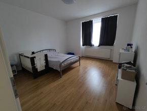 Prodej id. 1/2 rodinného domu, Prostějov - 3