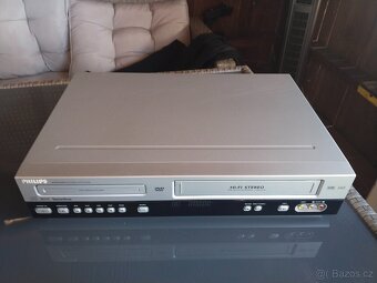 Philips DVD755VR - combo VHS a DVD přehrávač, 6 hlav, stereo - 3