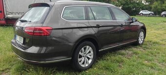 Volkswagen Passat B8 Combi HIGHLINE - 3