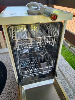 Myčka Siemens 45 cm - 3