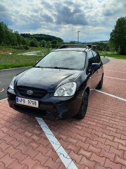 Kia Carens - 3