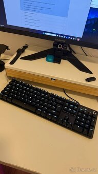 🖥️ Gigabyte M28U – 28" 4K 144Hz IPS hernà monitor – pouze P - 3