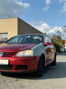 VW Golf V - 3