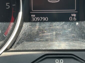 Volkswagen Passat 2.0 TDi 110 kW dsg - 3