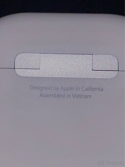 AirPods 4 (ANC) - 3