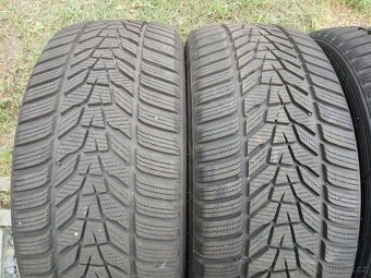 Hankook Winter icept EVO 3, 235/45 R18, 4KS, NOVÉ - 3