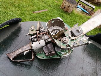 Stará motorová pila jmp 40 - 3