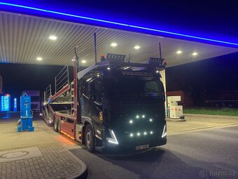 Ridic/ka autopřepravník - 3