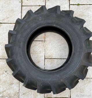 1ks Traktorová pneumatika Barum 14,9 24 - 3