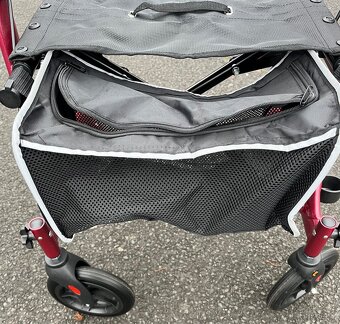 Nové invalidní chodítko pro seniory - 3